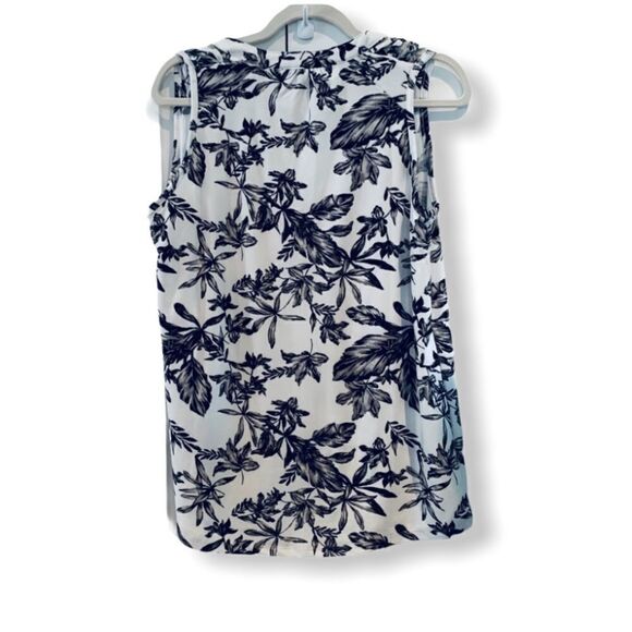 LILY Morgan sleeveless blouse - Picture 2 of 6